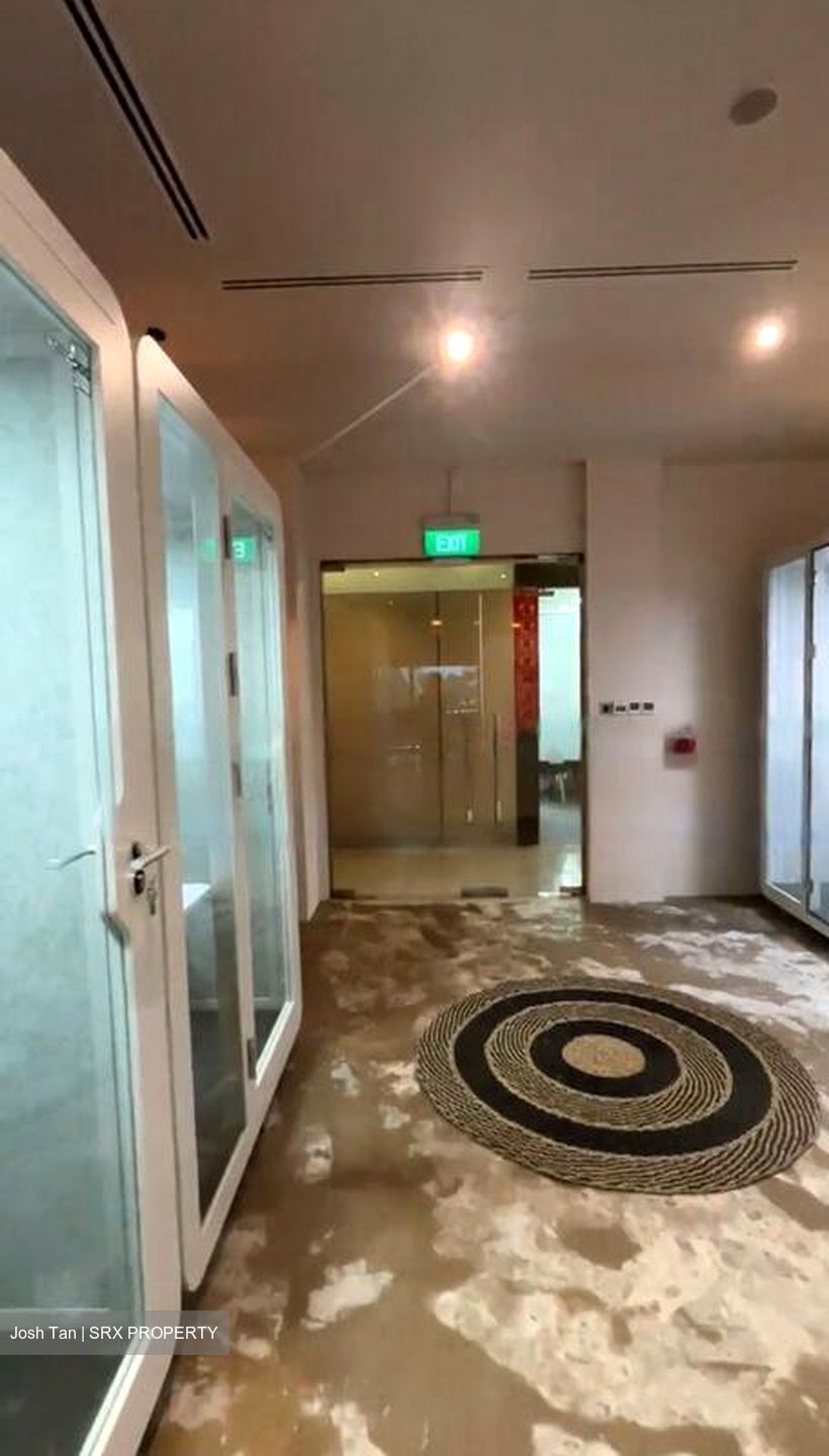 Sbf Center (D1), Office #502728101